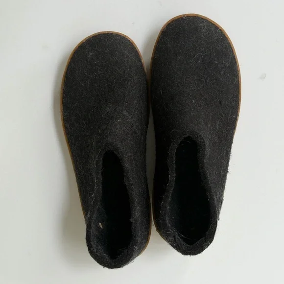 Glerups Denmark Cozy Black Wool Slippers sz 39 - Picture 1 of 5